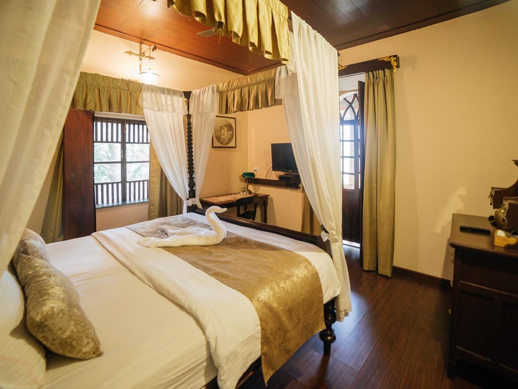 Casa Menezes - A Heritage Goan Homestay Bambolim Exteriör bild